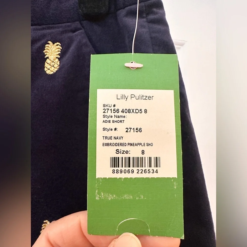 NWT Lilly Pulitzer Adie Shorts Pineapple Navy Velvet Gold Embroidered sz 8